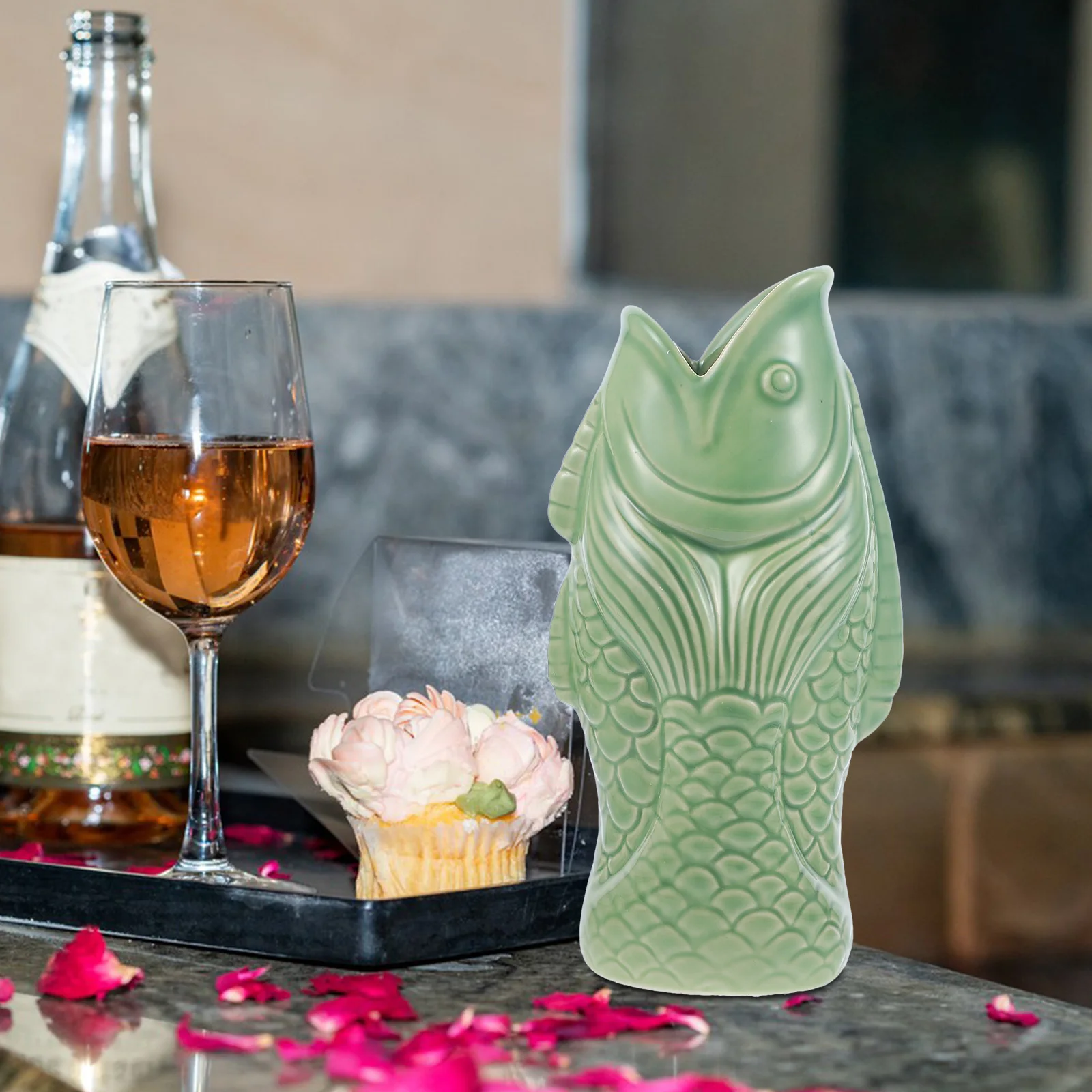 

UTHCLO Tiki Mug Fish Shaped Ceramic Cocktail Cup Retro Glass Beach Party Drinkware Decorative Tumbler