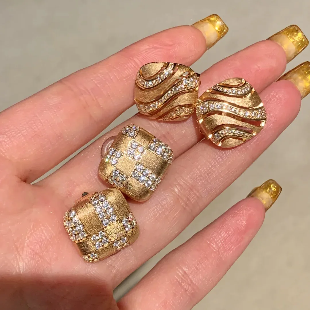 

Italian Retro Style Square Wave Earrings With High-end Feel, 925 Silver Plated 18k Gold Checkerboard Pattern Ear Clip For Women