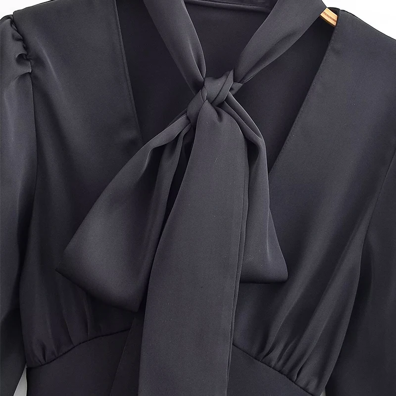 Dames top 2025, nieuwkomers lente elegantie chic diepe V satijnen top mode unieke sjaal decoratie dames shirt top