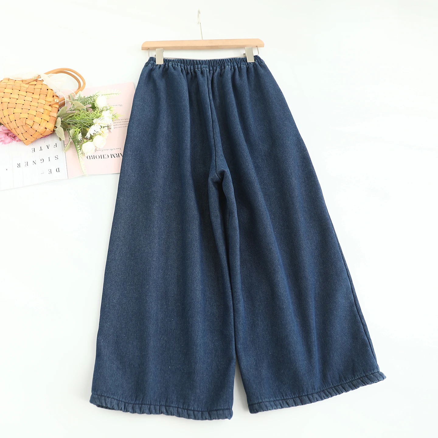 Japanese Sweet Mori Girl Flower Appliques Denim Wide Leg Pants Women Autumn Winter Fleece Thicken Casual Loose Straight Jeans