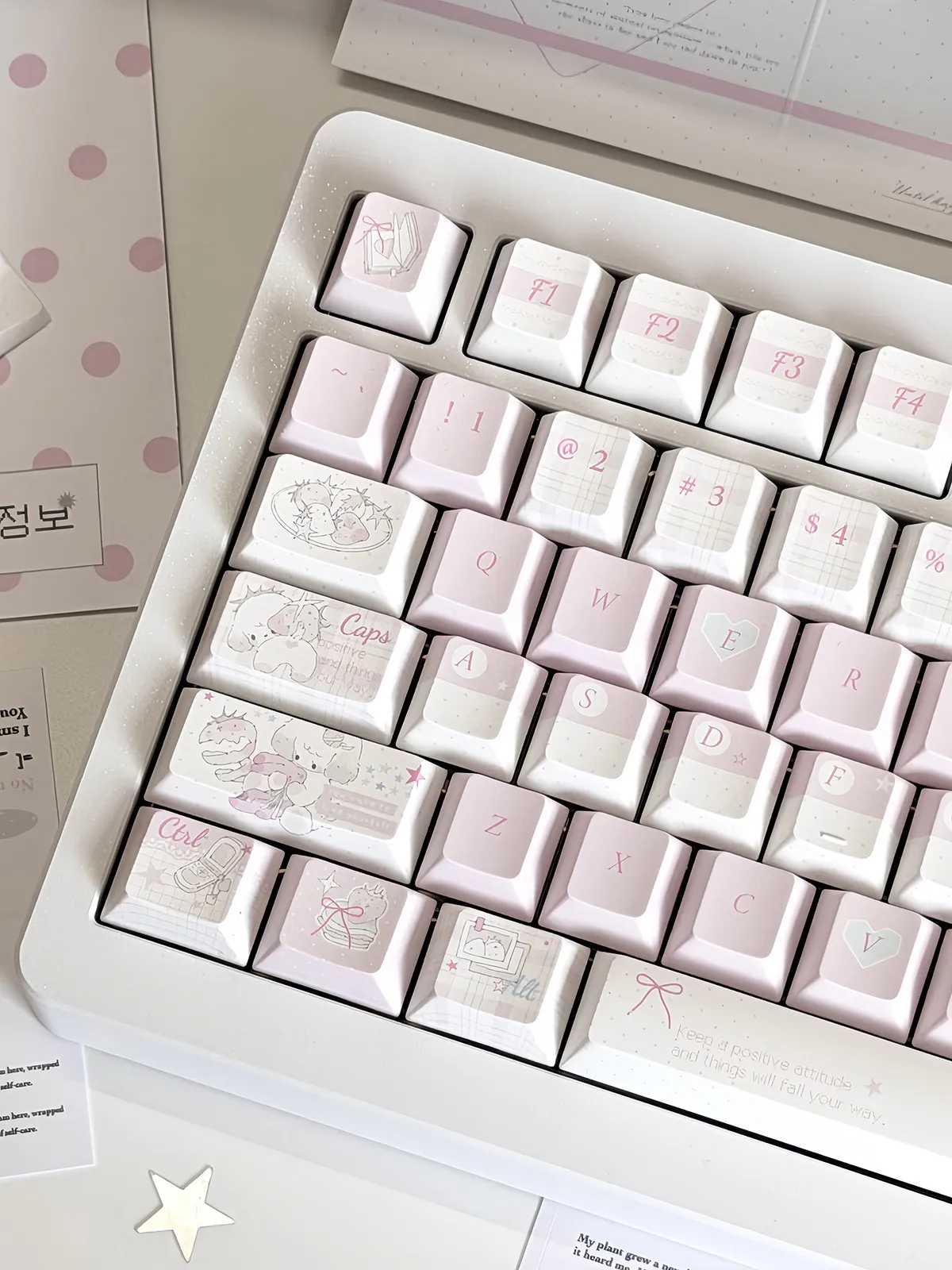 MAIMOOO Keycaps Strawberry Puppy Pink White Cherry Keycaps PBT Material Sublimation Process 137 Keys Cute Keycaps