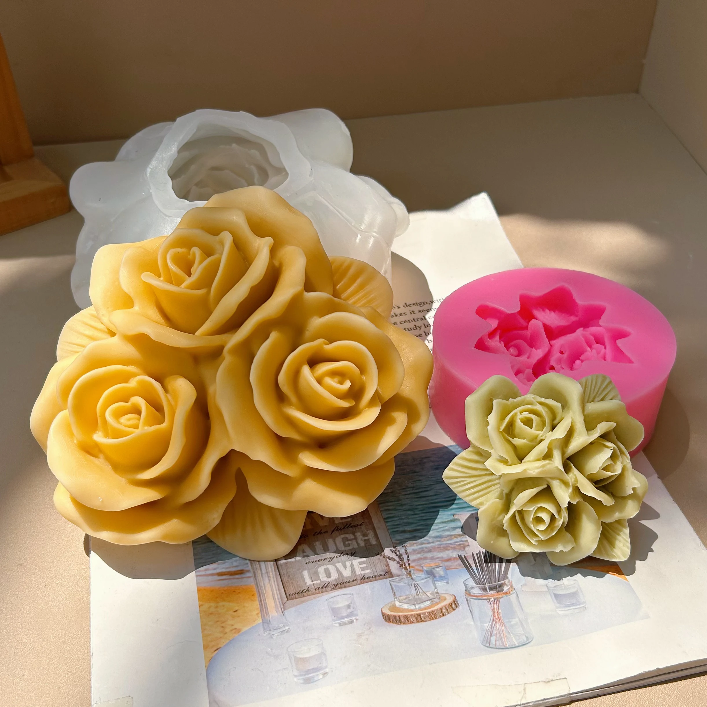 

Large Three Rose Candle Mold 3D Rose Silicone Mold Handmade DIY Aromatherapy Candle Soap Gypsum Casting Mold Art Home Decoration