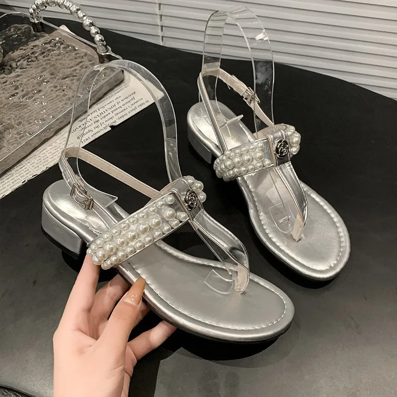 صنادل صيفية جديدة للنساء أحذية شاطئ عادية في الهواء الطلق صنادل نسائية السيدات حجم كبير صنادل كعب منخفض Жensku Оbuvai