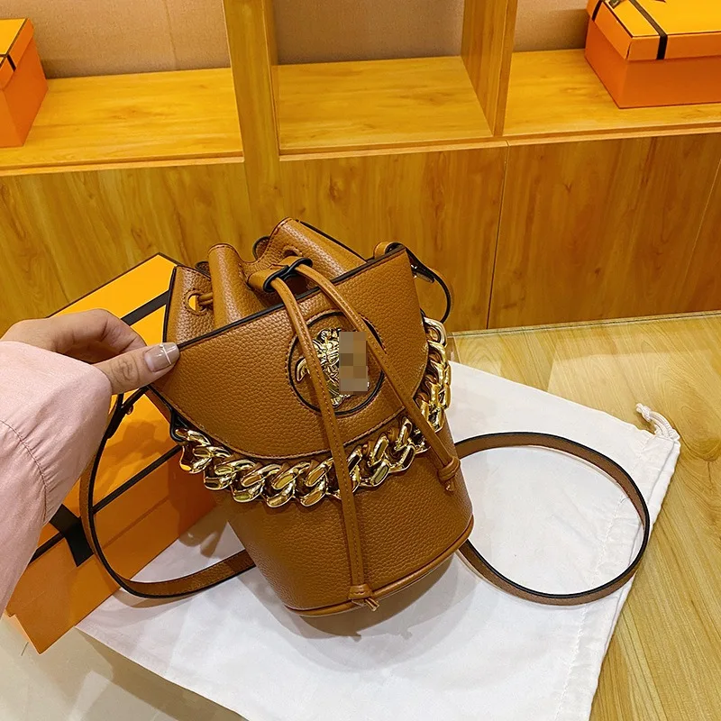 Water bucket NV bag casual and fashionable Korean version solid color hand-held chain single shoulder crossbody bag trendy