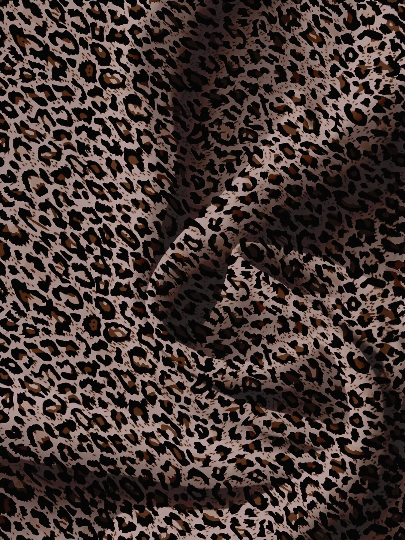 Europäischer und Amerikanischer Stil Sommer Schlankmachendes Übergrößen-Damenoberteil mit Leopardenmuster Kurzarm Rundhals und Rüschenärmeln – Detail 4