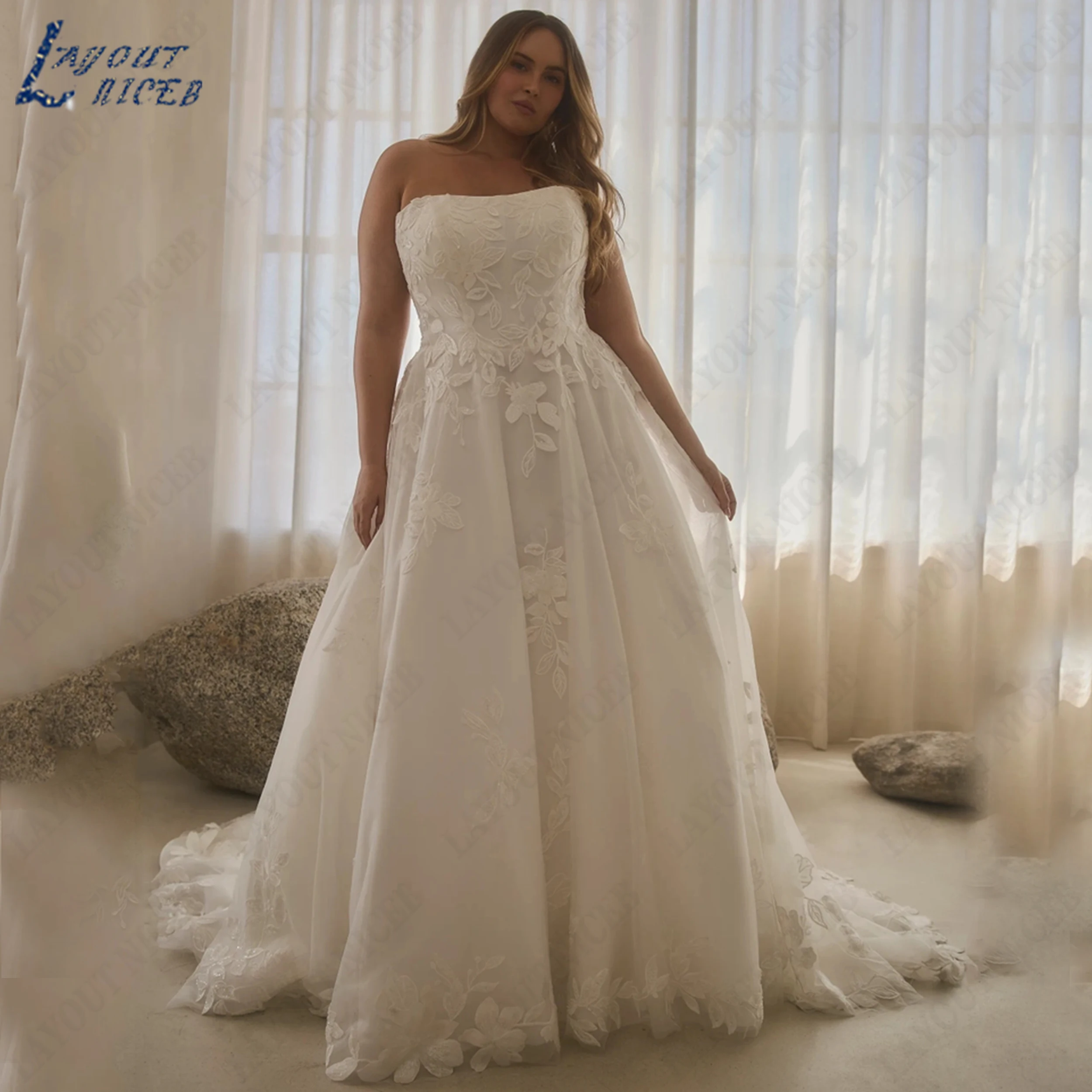 LAYOUT NICEB Customized Strapless Tulle Bridal Gown Plus Size A‑Line Wedding Dress Sleeveless Applique Bride Dresses For Curvy