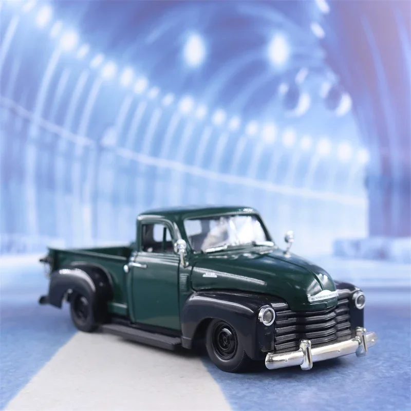 1:24 1953 CHEVY 3100 PICKUP High Simulation Diecast Car Metal Alloy Model Car Children\'s Toys Collection Gifts J311