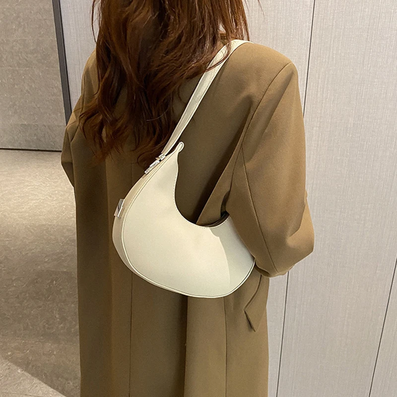 Bolso de hombro minimalista de media luna para mujer, diseño de Hardware de alta gama, bolso con asa superior, bolso cruzado informal de moda para ir al trabajo y citas