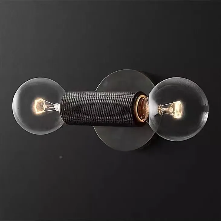 The new wall lamps are made of polished cast iron and are strong, stable, personalized, simple and easy to install.