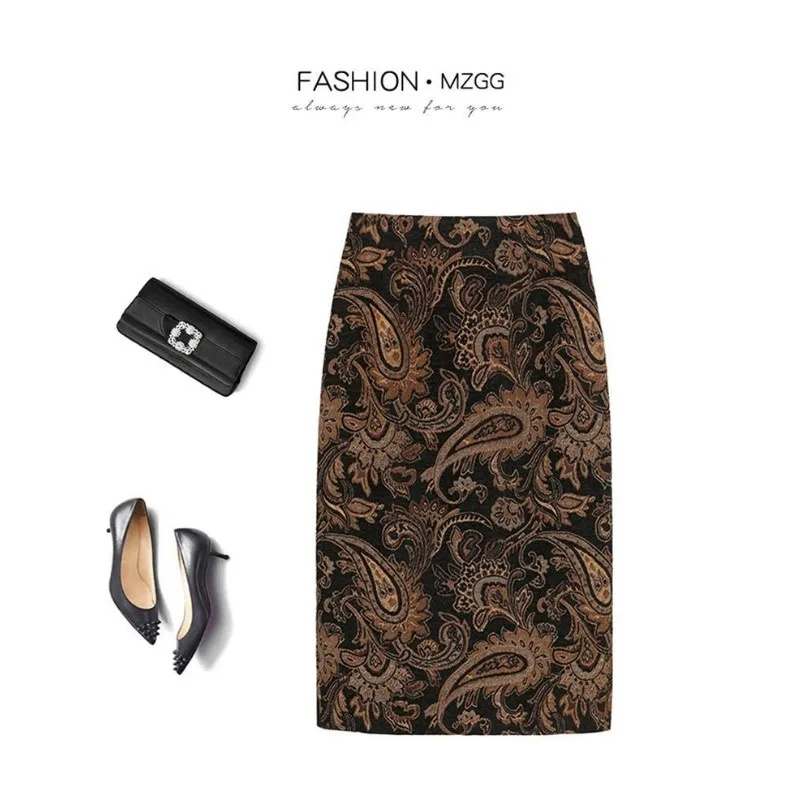 

Spring Women's New Straight Skirt Women's Hip-hugging High-waist Mid-length High-end Floral and Temperament