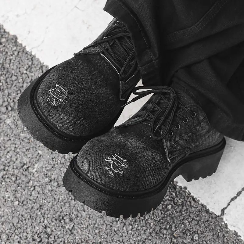 

Men's 2026 Spring Autumn New Thick Sole Slip Resistant Work Shoes Non Slip Durable Casual Shoes