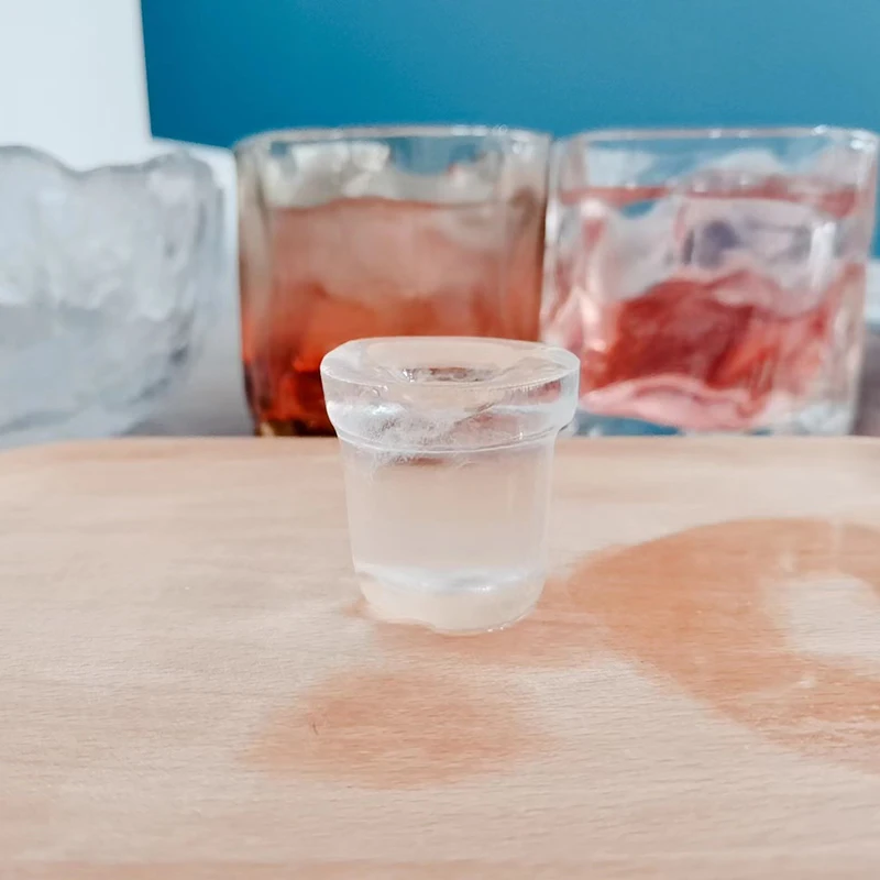 Ice Maker Factory 45 kg to 68kg 24Hrs Restaurant Kitchen Cylindrical Ice Maker Machine Edible Ice