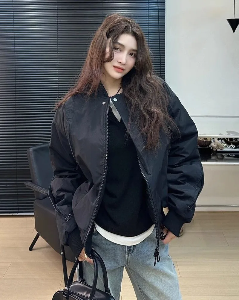 

Куртки-бомберы, женская куртка, уличная одежда, зимняя куртка из искусственного меха со вставками на кнопках, милая вышивка, удобная, элегантная, женская, простая