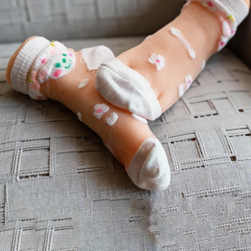 Size 20 Silicone Small Feet Light Skin Color Realistic Foot model for Prop Photography Shoe Sock Display H2O