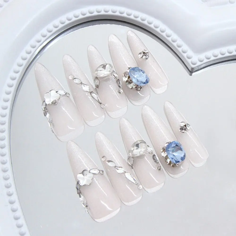 30 個ロングアーモンド小剣付け爪きらめく月光フレンチ付け爪取り外し可能なキャットアイラインストーンプレス爪 DIY