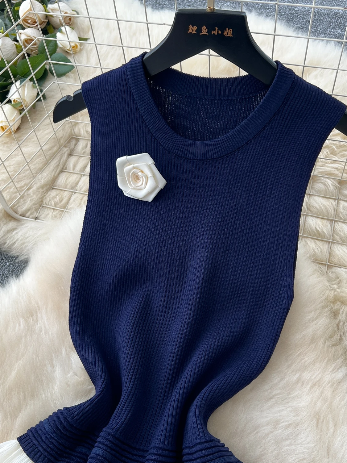 Vestido E de Malha com Cintura Alta Moda Fena de Verão Estilo Camadas Sem Mangas Vestido A-Line Estilo Francês