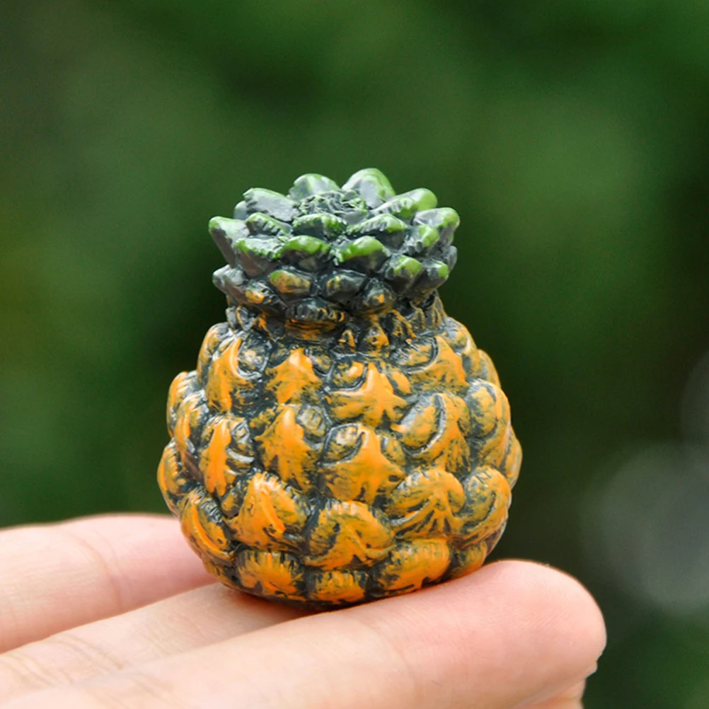 

6 Pcs Simulated Pineapple Toys Decorative Artificial Fruit Strawberry Small Model Resin Mini Faux