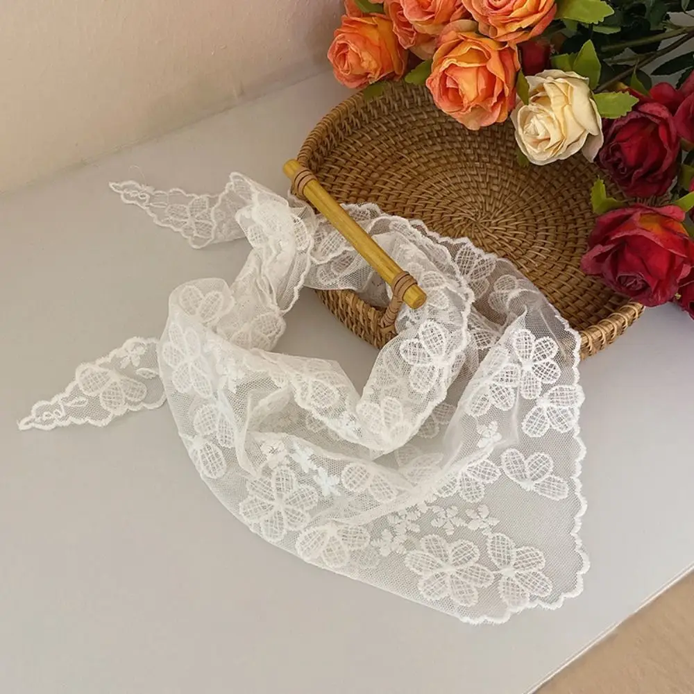 Elegant Flower Triangle Bandana Countryside Style Turban Lace Hair Scarf Hair Band Bohemia Triangle Scarf Girls