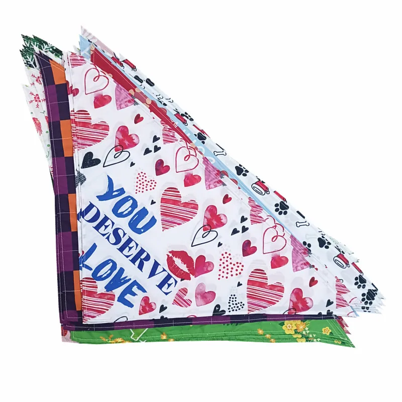 Wholesale 50/100pcs Christmas Dog Bandana Bulk Valentine\'s Day Plaid Pets Scarf Triangle Mix Pet Bandanas For Medium Large Dogs