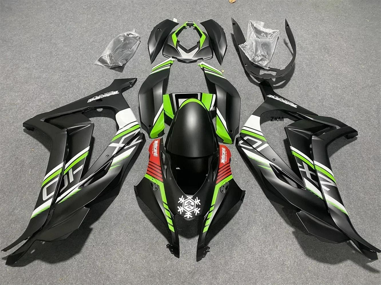 

Motorcycle Fairing Kit ZX-10R 16-19 years ZX10R 2016 2017 2018 2019 Fairing Black