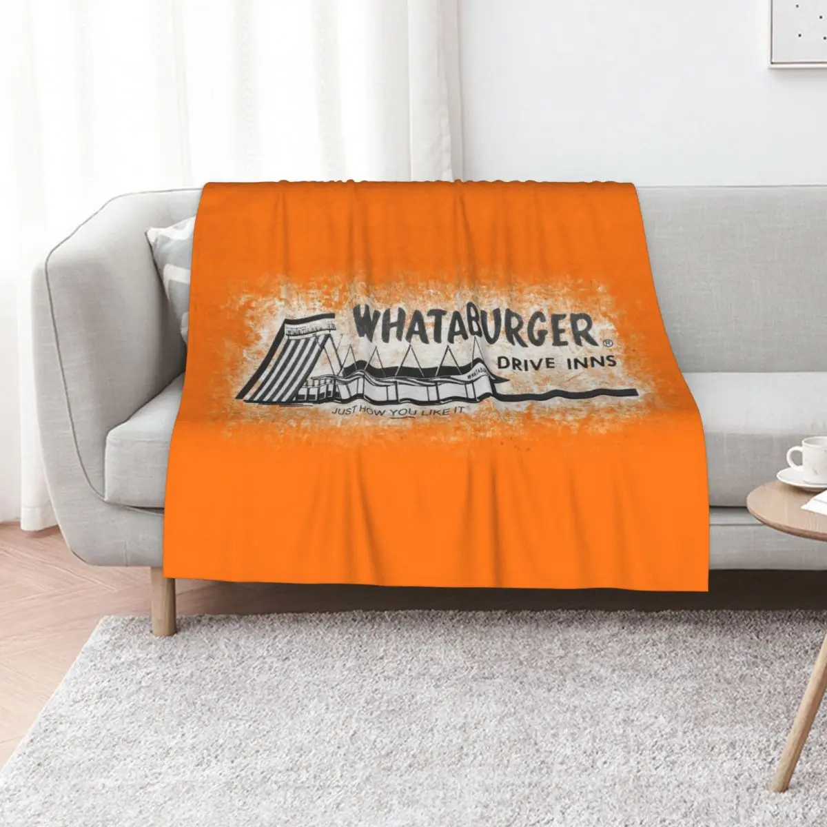 Classic WHATABURGER Drive Inn - Spicy Ketchup - Just how YOU like it TEXAS – 1968 Distressed Vintage Throw Blanket