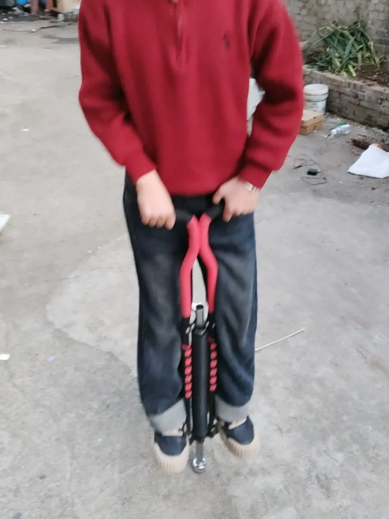 Steel Pipe Bouncing Stilts Multi Age Jumping Toy Outdoor Sports Entertainment Equipment