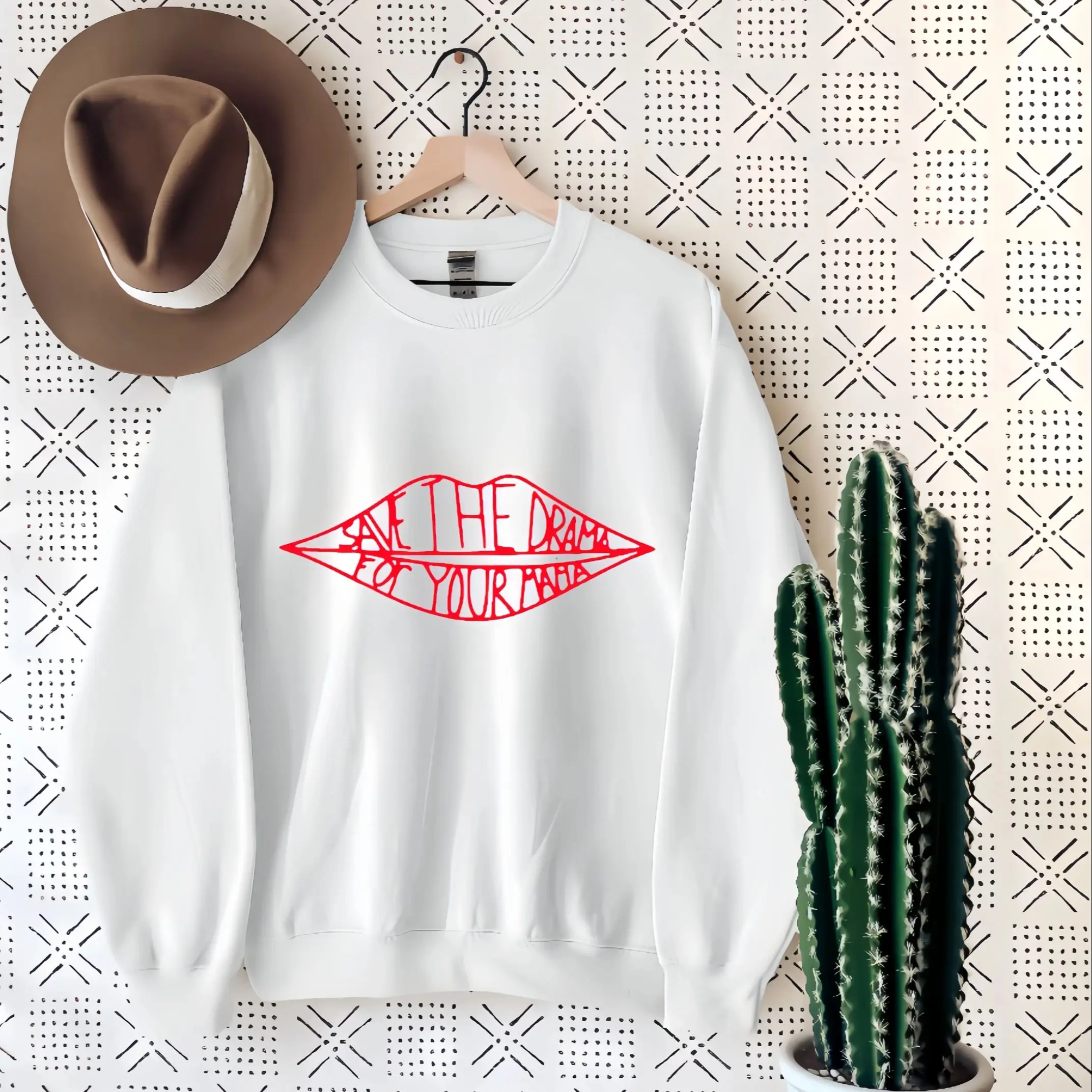 Fashion Vintage Red Lip Letter Print Sweatshirt Women  Cozy Casual Long Sleeve Crewneck Pullover Thin Spring