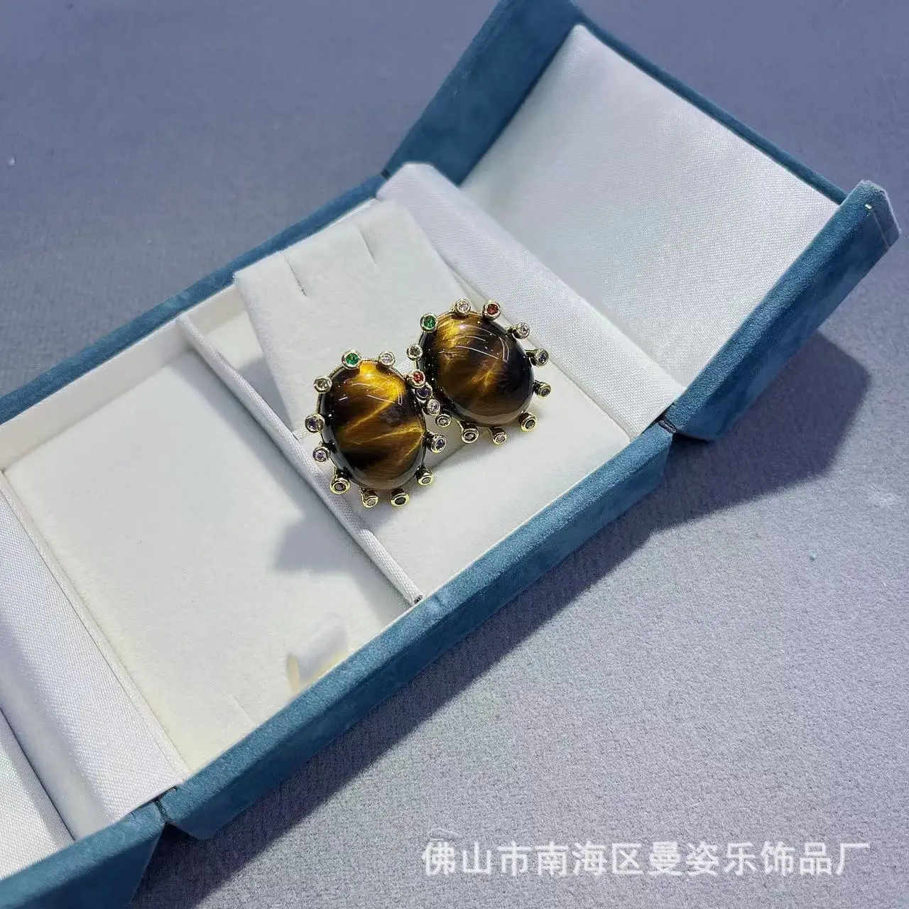 DIY accessories New colored zircon inlaid natural tiger's eye earrings, French niche personalized earrings, cross-border supply
