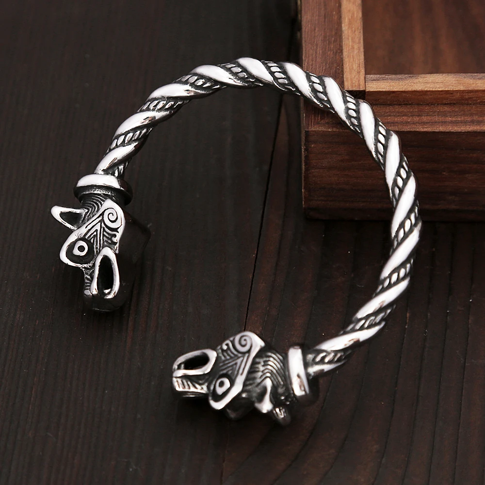 Vintage Nordic Viking Wolf Head Bracelet For Men Women 316L Stainless Steel Fashion Animal Bracelet Vikings Jewelry Dropshipping view 2