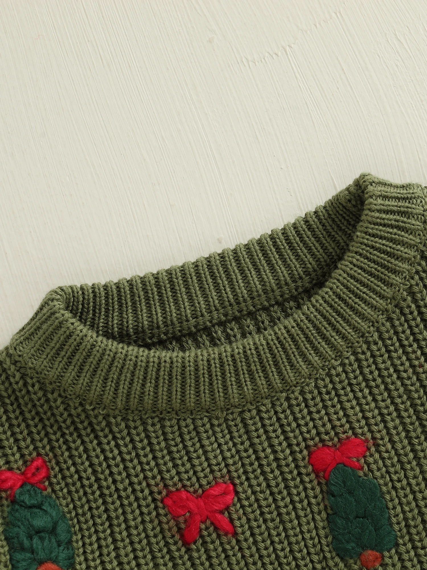 FOCUSNORM 0–5 Jahre Weihnachtspullover für kleine Kinder, Jungen und Mädchen, 4-farbige Schleife, Weihnachtsbaum-Stickerei, langärmelig, Rundhalsausschnitt, Strickpullover – Detail 8