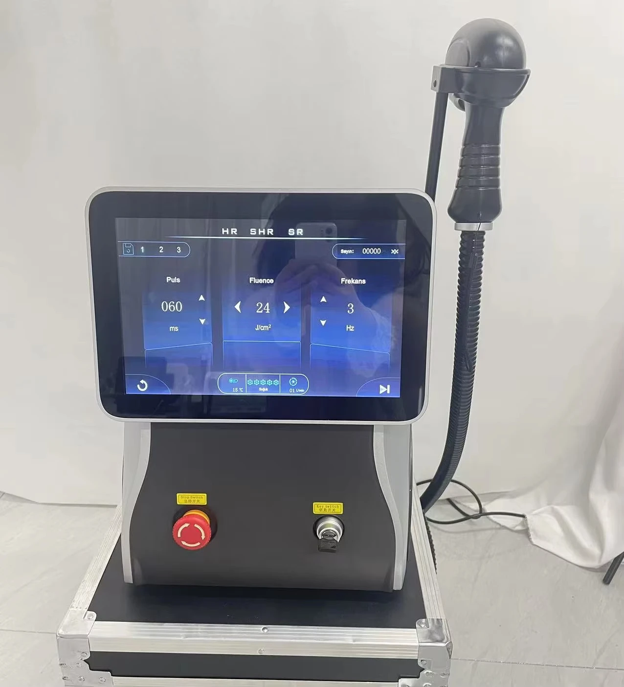 أحدث 3000 واط 808nm آلة إزالة الشعر بالليزر ديود نقطة التجميد 3-الطول الموجي الدائم غير مؤلم Depilate الجمال آلة سبا