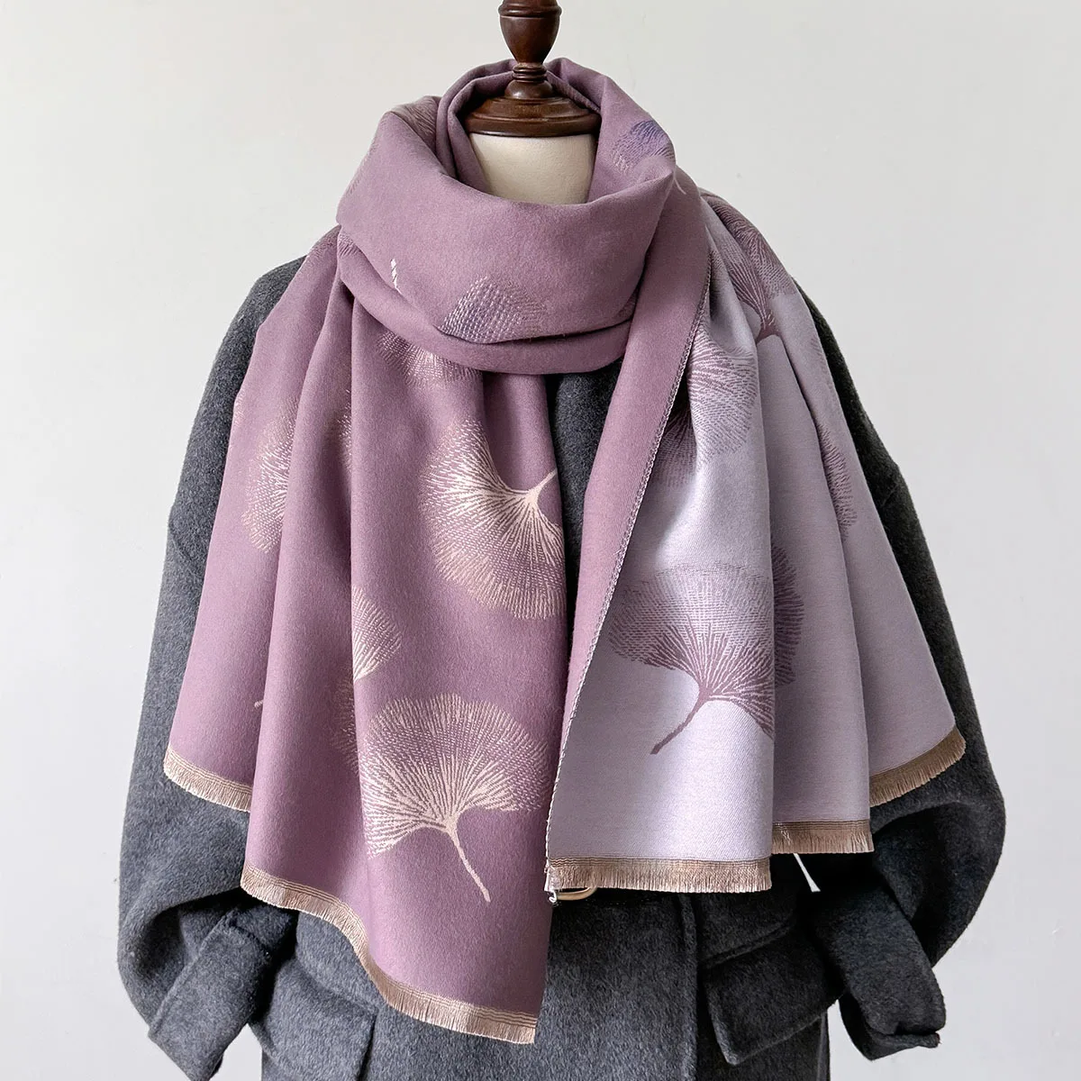 New Autumn&Winter Thick Wraps Warm Ginkgo Leaf Print Scarf Female Imitation Cashmere Shawl Women\'s Thickening Tassels Scarf