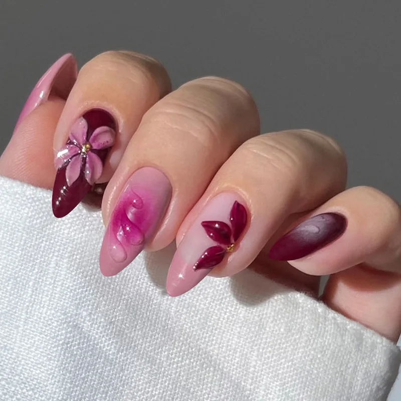 24枚入りミディアムアーモンド型つけ爪、レオパード柄、取り外し可能、光沢パウダーライン、フレンチフルカバーネイルチップ