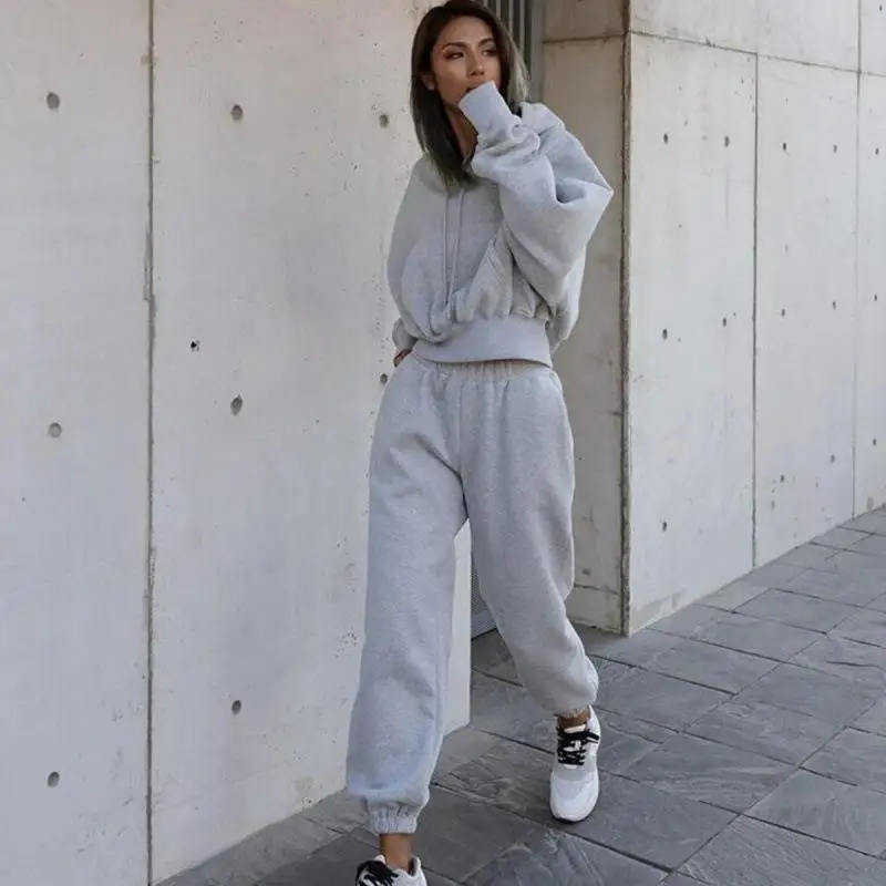 

2025 Women's Fall Winter Hoodie Set - Casual Sporty Sweatshirt & Joggers Outfit Streetwear