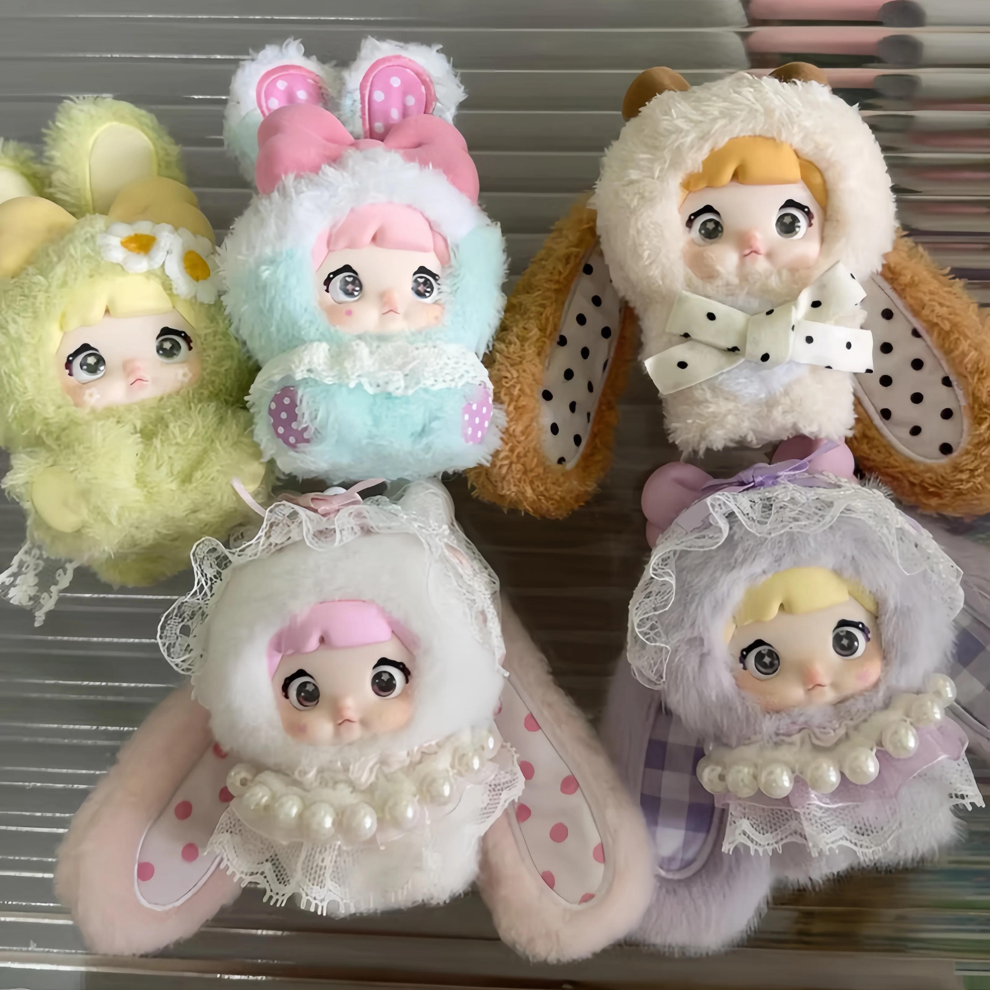 Caja ciega Nommi V2 de la serie Rabbit Sweetheart para bebé, figura de acción de Anime Kawaii, caja misteriosa sorpresa, regalo de Navidad para amigo