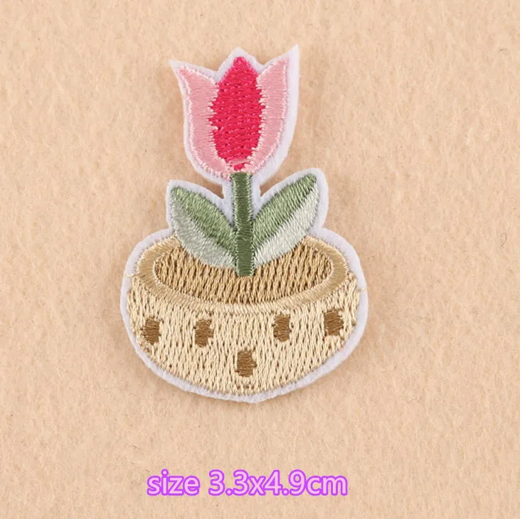 New Arrival 10 Pcs Grass Little Flowers Embroidered Patch Iron On Motif Applique Clothing Bag Hat Shoe Decor Repair Accessory