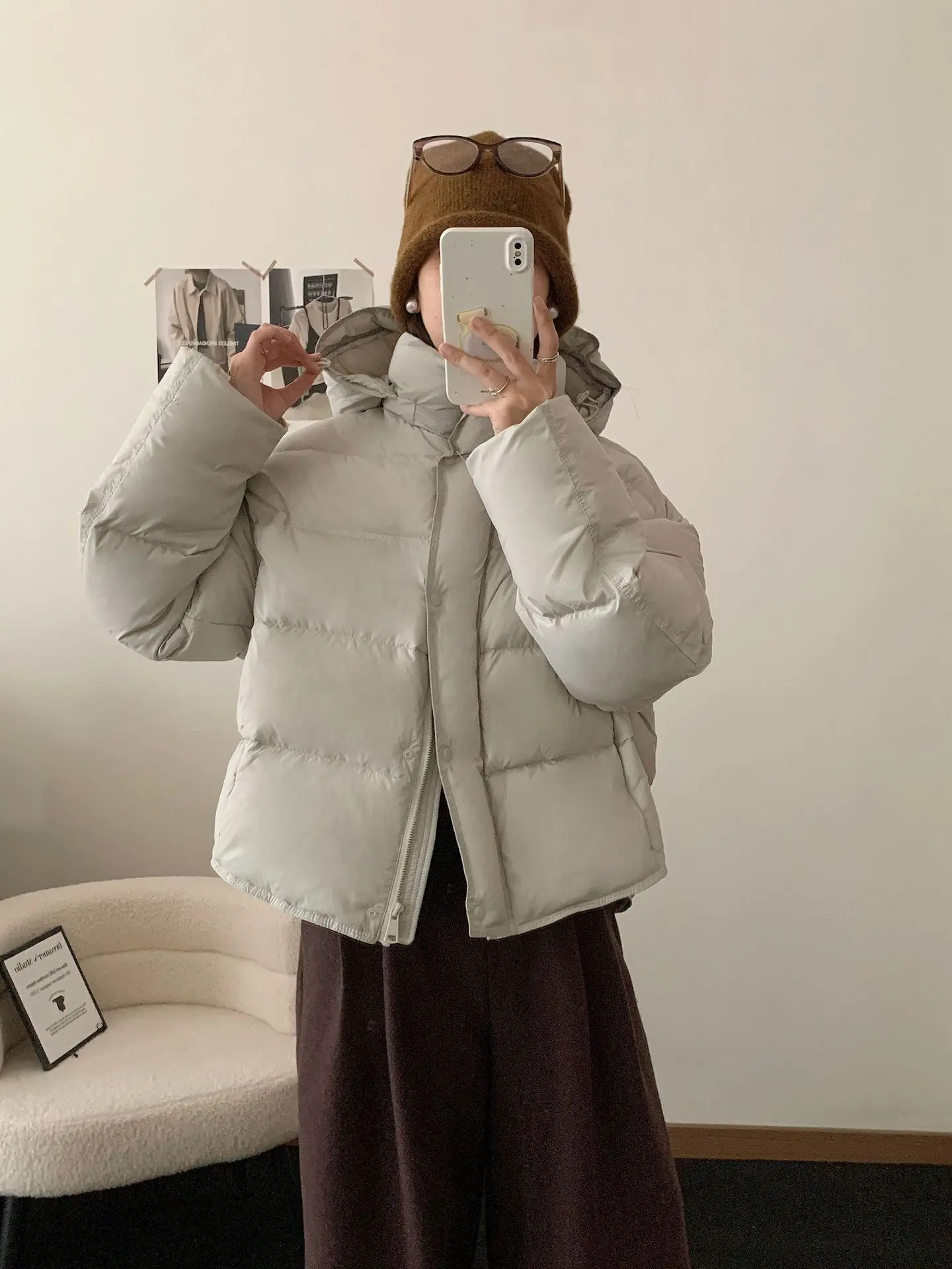 Korean Cropped Hooded Down Jacket for Women Winter Thickened White Duck Down Coats Woman Solid Color All Match Puffer Jackets