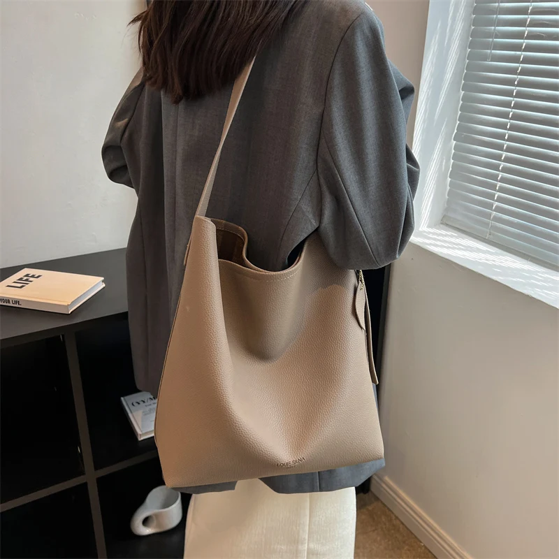 2024 New Women Message Casual Tote Leisure Lady Fashion Shoulder Bags Pu Leather Popular Large Capacity Party Shopping Handbag