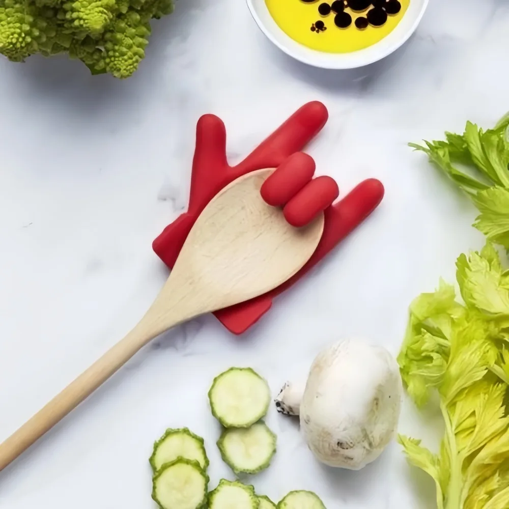 Creative Finger Spoon Holder Palm Shaped Spoon Cushion for Household Kitchen Pot Lid Lifting Overflow Pot Holder Divine Tool