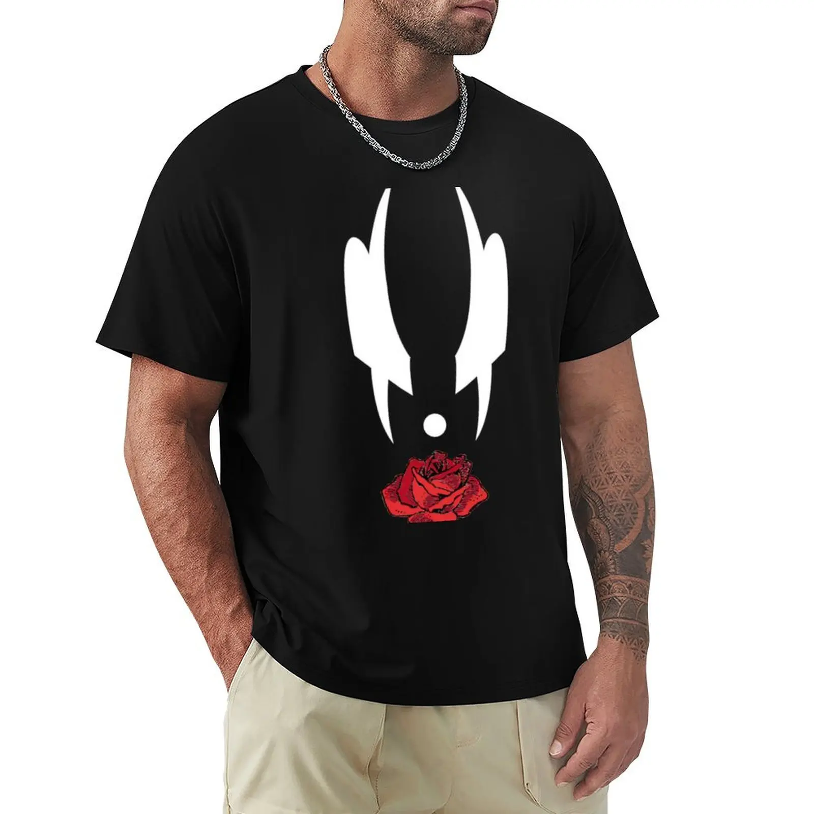 Camiseta Grendel Insignia con rosa roja, talla grande, informal, de manga corta