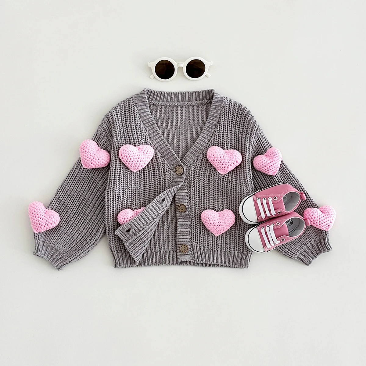 0-3Y Baby Autumn Clothes Girls Button Cardigan Sweater New Baby Tops Winter Stylish Sweet Heart Woolen Coat Korean Baby Sweaters