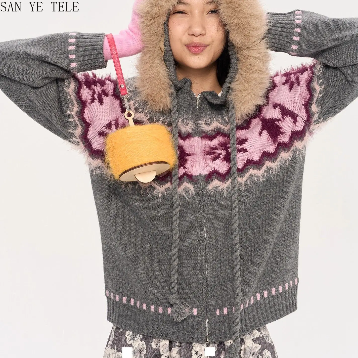 

Жаккардовый вязаный кардиган с капюшоном, женское осенне-зимнее свободное пальто с меховой отделкой, корейская винтажная повседневная верхняя одежда для пар