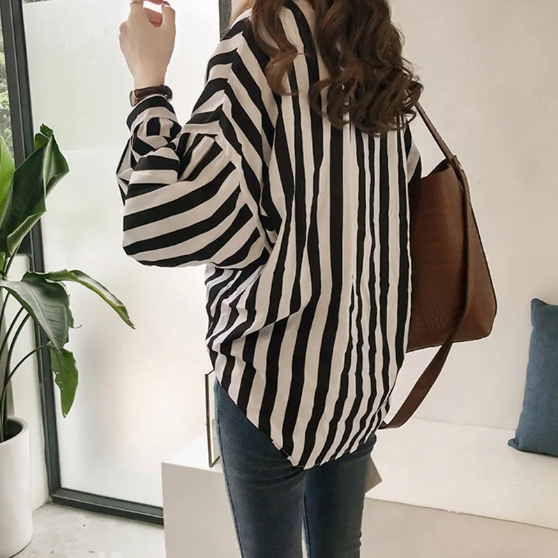 Turn Down Collar Vertical Striped Shirt And Blouses Long Sleeved Top French Office Lady Casual Women Clothing Fake Pocket Autumn