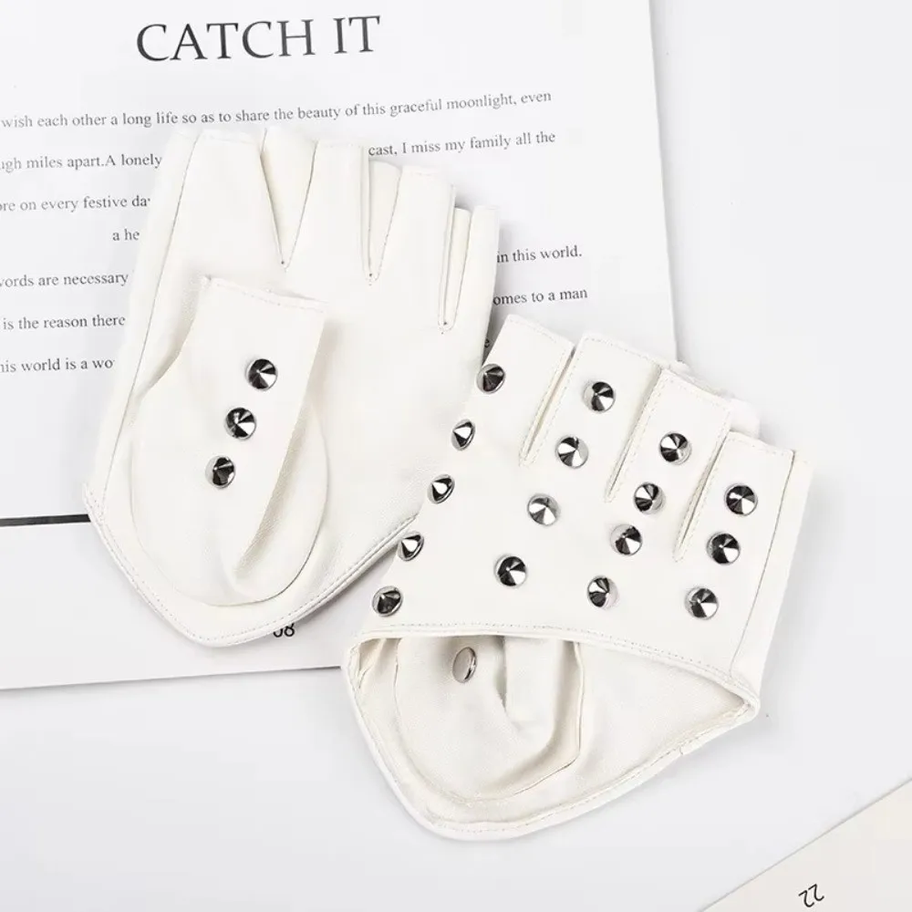 Studded Design Punk Studded Gloves PU Leather Material Rivet Detail PU Leather Gloves Unisex Fit Half Finger Style