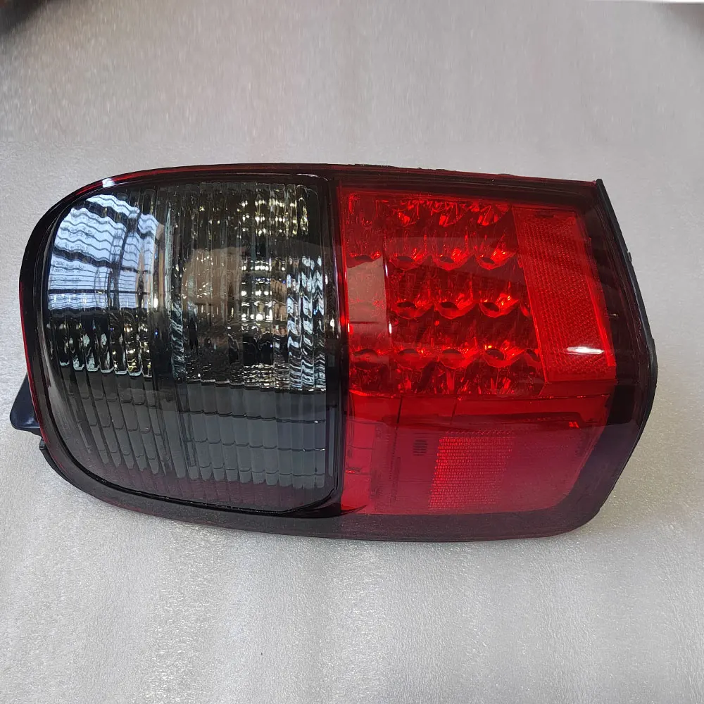 A Pair Car Taillight LED Rear Brake Lights for Toyota SURF KZN185 RZN185 2PCS 1996 1997 1998 1999 Modified