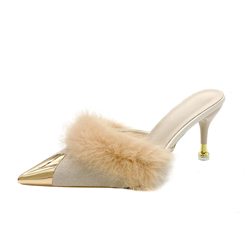 

Large pointed high-heeled hairy slippers for women in autumn, with a metal buckle and slim heels. Fashion shoes