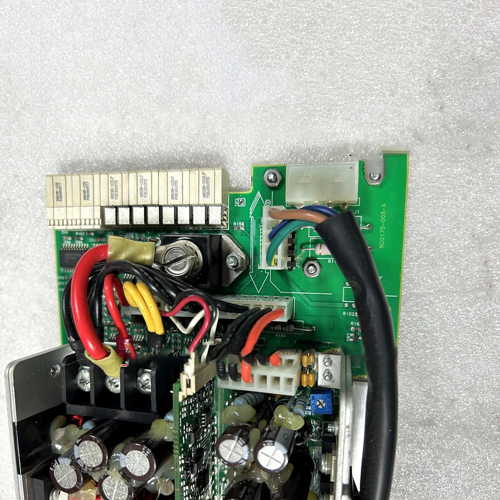 Блок питания для оборудования Power-0ne в оригинальной разборке MPU150-4000