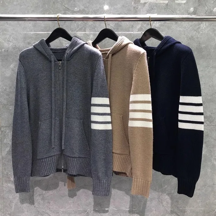 2024 Autumn and Winter New Fashion Trend Striped Sweater Men's Casual Loose Comfortable Thick Warm Large Size Sweater