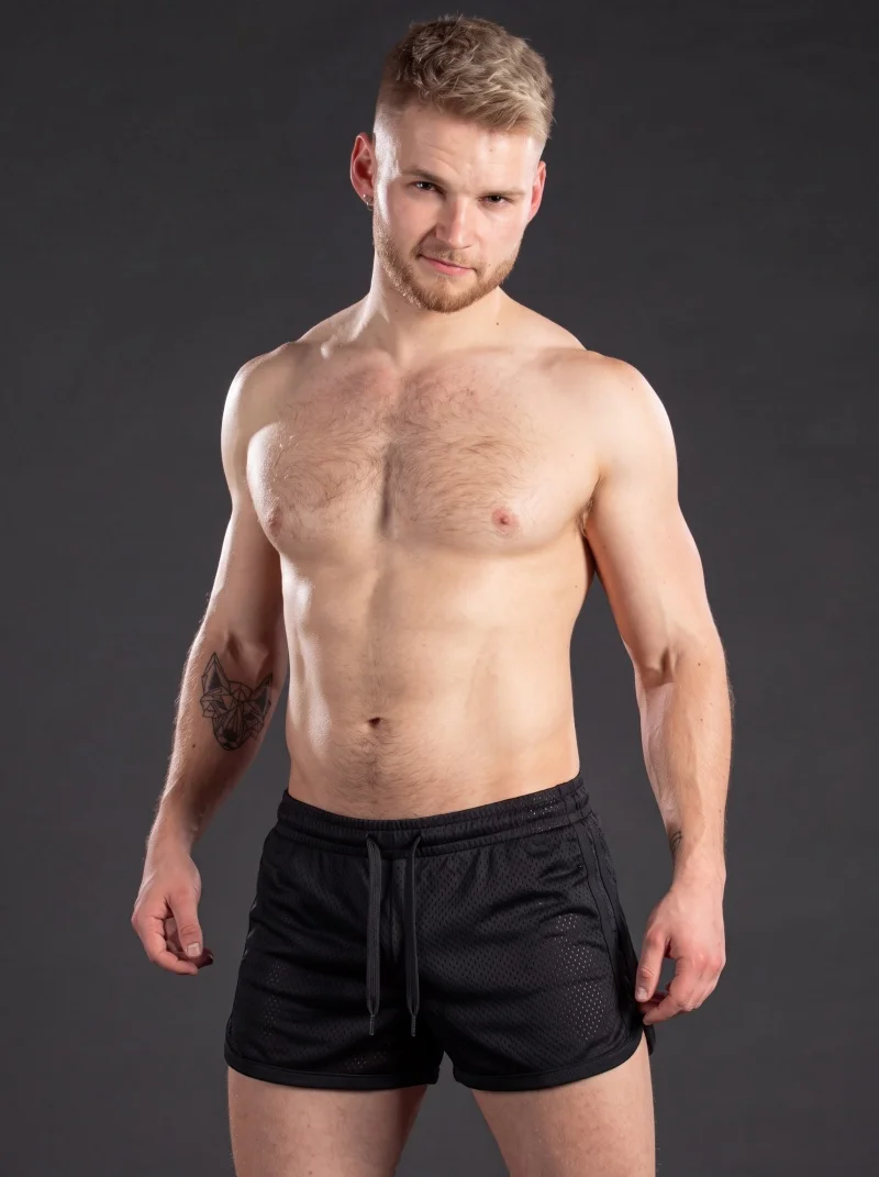 2026 New Gym Men's Summer Running Shorts Quick Dry Grid Workout Short Pants GYM Wear Men Training Beach Breathable Sports Shorts
