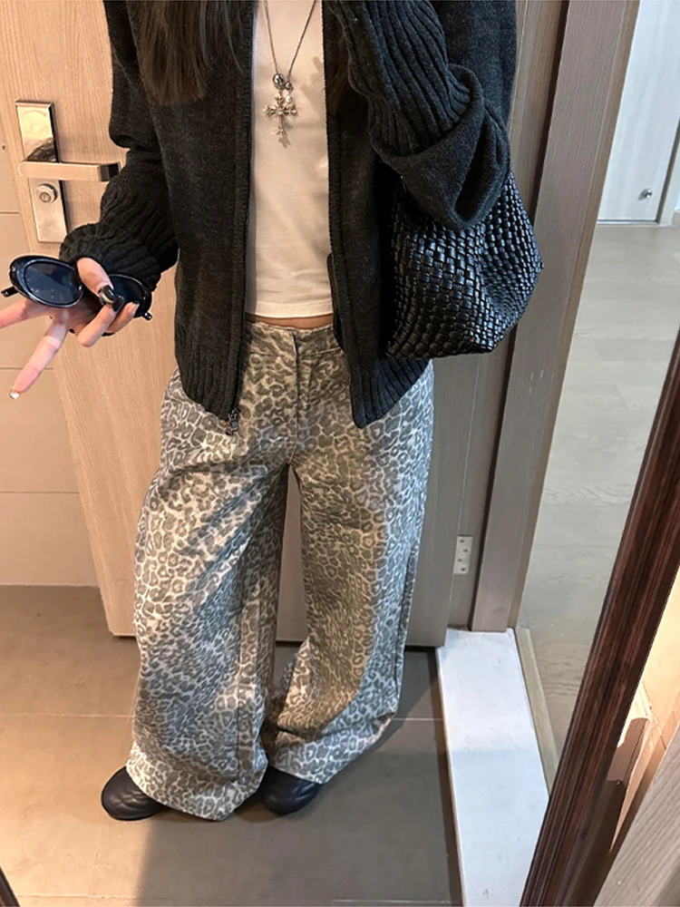 กางเกงยีนส์เดนิมลายเสือดาวสไตล์อเมริกันทรงหลวมขากว้างทรงตรงแฟชั่นสำหรับผู้หญิงไซส์ใหญ่  ฤดูใบไม้ร่วง ฤดูหนาว